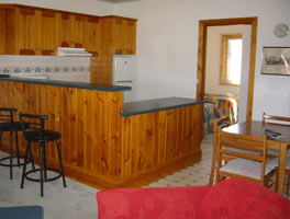 Campaspe Lodge - Sunshine Coast Guide 3