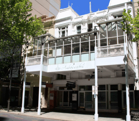 Ambassadors Hotel - Sunshine Coast Guide 0