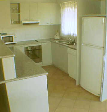 Adelaide Central Apartments - Sunshine Coast Guide 1