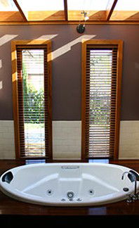 Cherry Tree Cottage - Sunshine Coast Guide 1