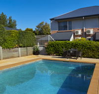 Ambassador On Ruthven - Toowoomba - Sunshine Coast Guide