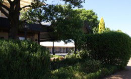 All Seasons Motor Lodge - Sunshine Coast Guide 0