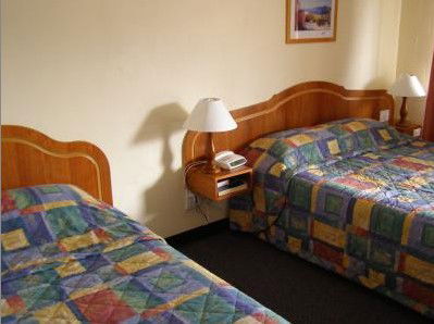 All Seasons Motor Lodge - Sunshine Coast Guide 1