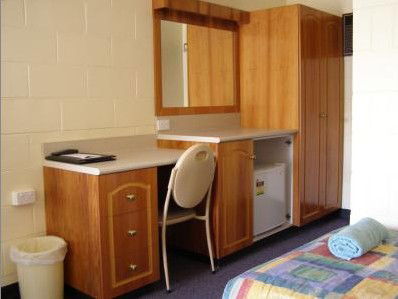 All Seasons Motor Lodge - Sunshine Coast Guide 2
