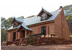 Table Top Mountain Retreat - Sunshine Coast Guide 1