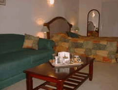 Albert Facey Motor Inn - Sunshine Coast Guide 1