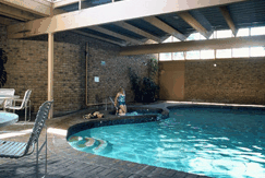 Flinders Cove Motel - Sunshine Coast Guide 1