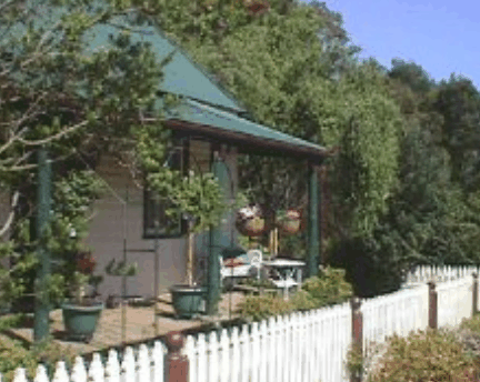 Ambleside TAS Sunshine Coast Guide
