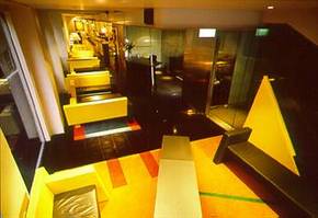 Adelphi Hotel - Sunshine Coast Guide 1