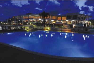 Absolute Beachfront Opal Cove Resort - Sunshine Coast Guide 0