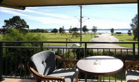 Araluen Motor Lodge - Sunshine Coast Guide 4
