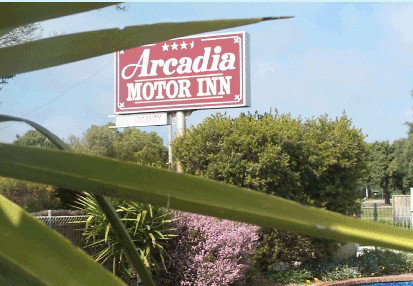 Arcadia Motor Inn - Sunshine Coast Guide 2