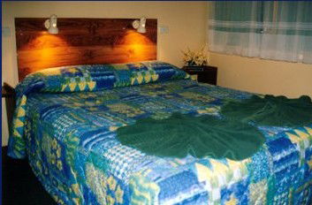 Arosa Motel - Sunshine Coast Guide 3