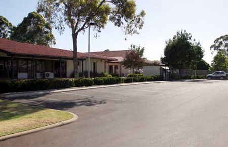 Banksia Motel - Sunshine Coast Guide 2