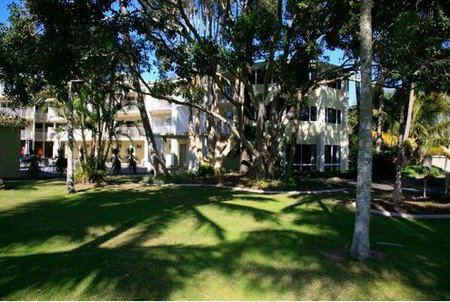 Cabarita Lake Apartments - Sunshine Coast Guide 1