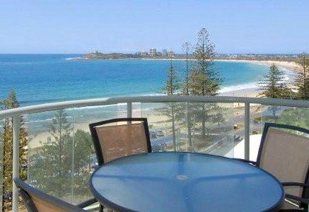Malibu Mooloolaba - Sunshine Coast Guide 1