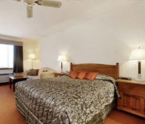 Gateway On Monash Boutique Hotel - Sunshine Coast Guide 1