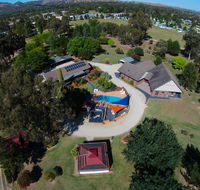Greenvale Holiday Units - Sunshine Coast Guide