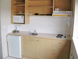 Redan Apartments - Sunshine Coast Guide 1
