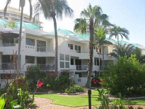 Camargue Beachfront Apartments - Sunshine Coast Guide 0