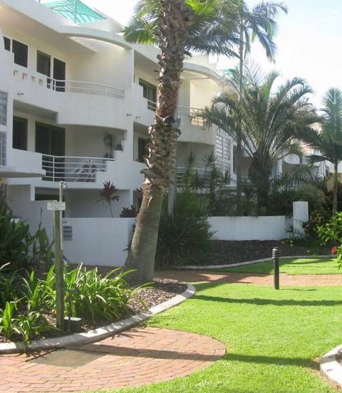 Camargue Beachfront Apartments - Sunshine Coast Guide 1