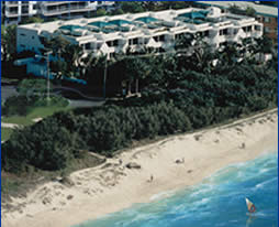 Camargue Beachfront Apartments - Sunshine Coast Guide 5
