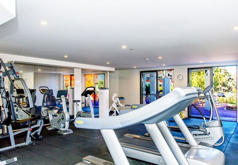 Alpha Hotel Canberra - Sunshine Coast Guide 5