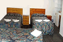 Acacia Inner City Inn - Sunshine Coast Guide 4