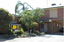 Rushworth Motel - Sunshine Coast Guide 0