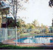Seymour Motel - Sunshine Coast Guide
