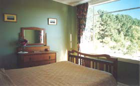 Southern Ocean Retreats Glenburn Cottage - Sunshine Coast Guide 0