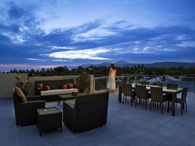 Coconut Grove Apartments Port Douglas - Sunshine Coast Guide 0