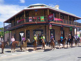 Port Germein Hotel - Sunshine Coast Guide 0