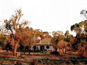 Cadell SA Sunshine Coast Guide
