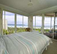 Malibu Lodge - Sunshine Coast Guide