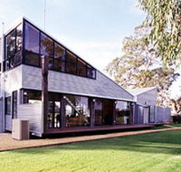 Punters Vineyard Retreat - Sunshine Coast Guide