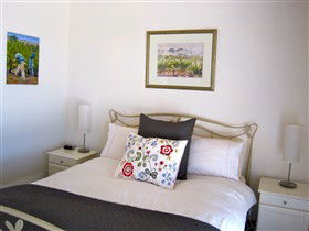 ArtWine Cottages - Sunshine Coast Guide 0