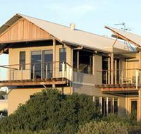 Tipara - Sunshine Coast Guide