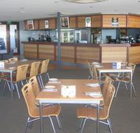 Seagate Bistro Motel - Sunshine Coast Guide