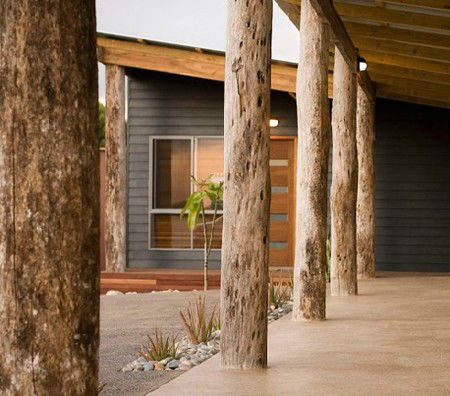 Marion Bay Motel - Sunshine Coast Guide 1