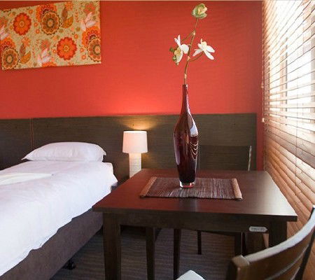 Marion Bay Motel - Sunshine Coast Guide 2