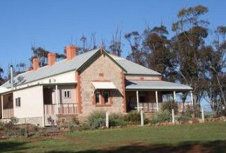 Peggy's Retreat - Sunshine Coast Guide 1