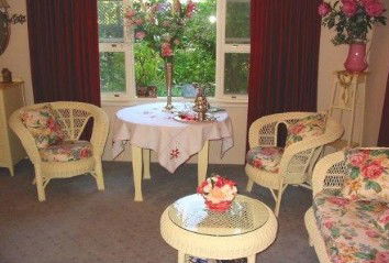 Rose Villa - Sunshine Coast Guide 5