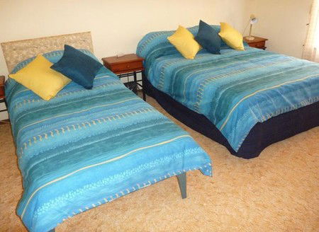 Oaklands Beach House - Sunshine Coast Guide 3