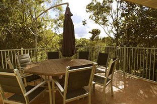 Ava Holiday Beach House - Sunshine Coast Guide 0