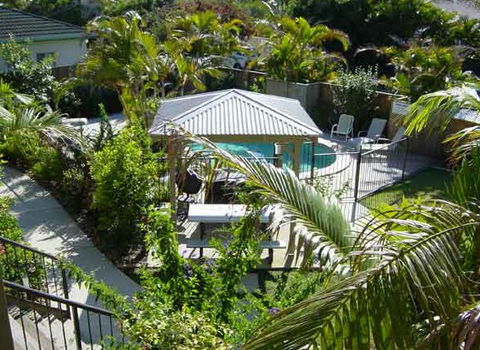 Cockleshell Sands Resort - Sunshine Coast Guide 2