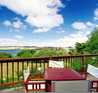Tamar River Retreat - Sunshine Coast Guide
