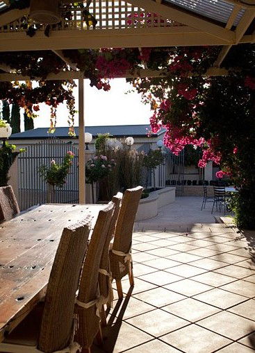 Winemakers Retreat - Sunshine Coast Guide 0
