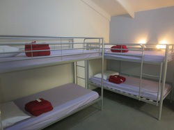 CBD Hostel And Backpackers - Sunshine Coast Guide 1