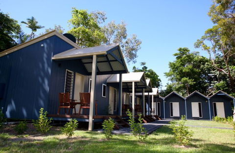 Cairns Holiday Park - Sunshine Coast Guide 0